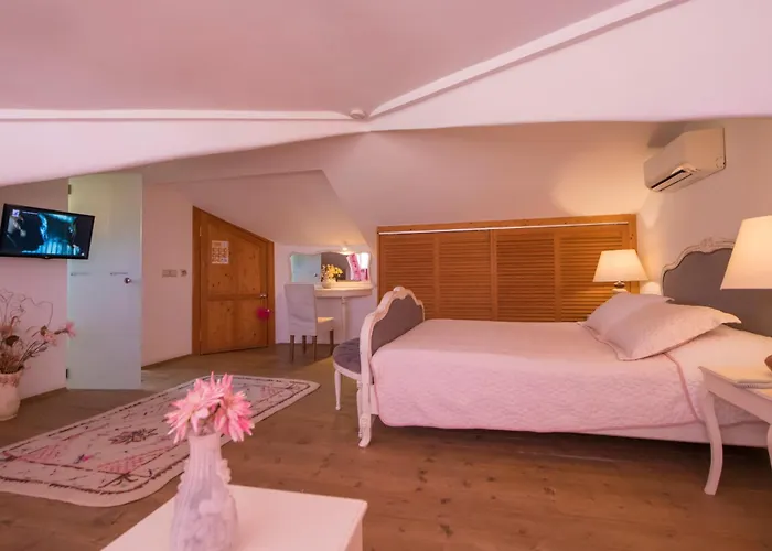Oyster Residences - Adult Only